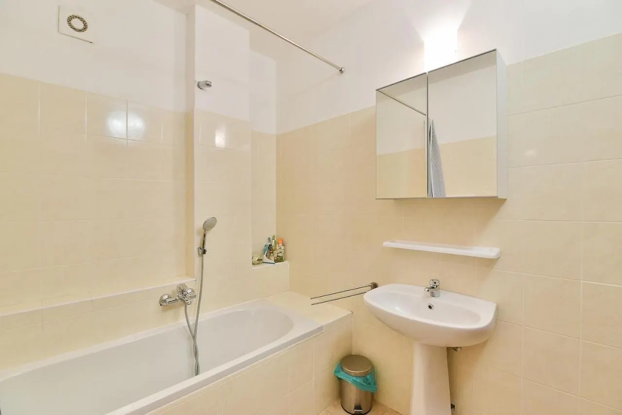 Appartement Voor 6 Personen, Aan Het Comomeer Acquaseria 0*,