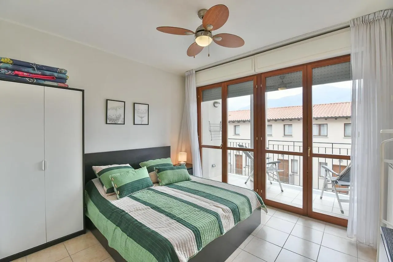 Appartement Voor 6 Personen, Aan Het Comomeer Acquaseria