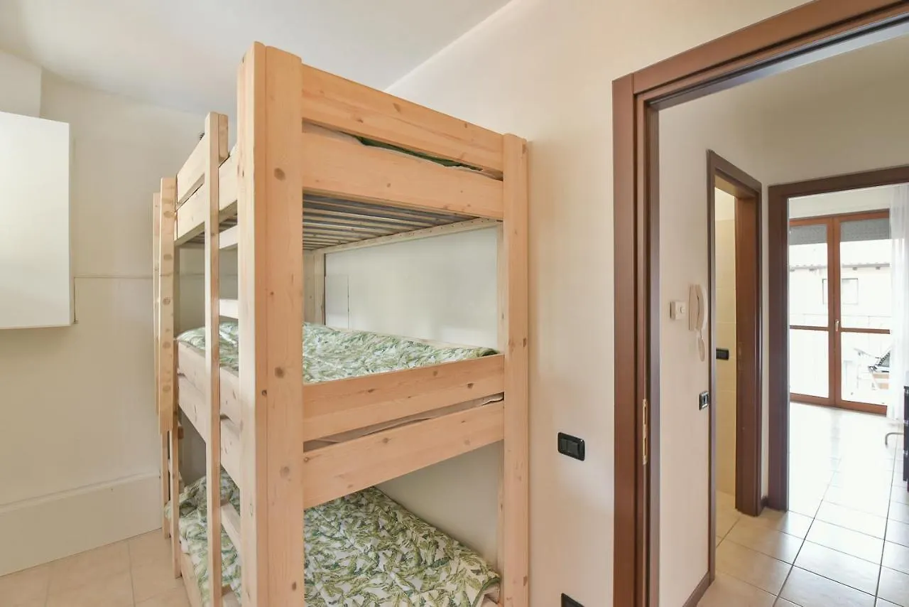 아파트 Appartement Voor 6 Personen, Aan Het Comomeer Acquaseria