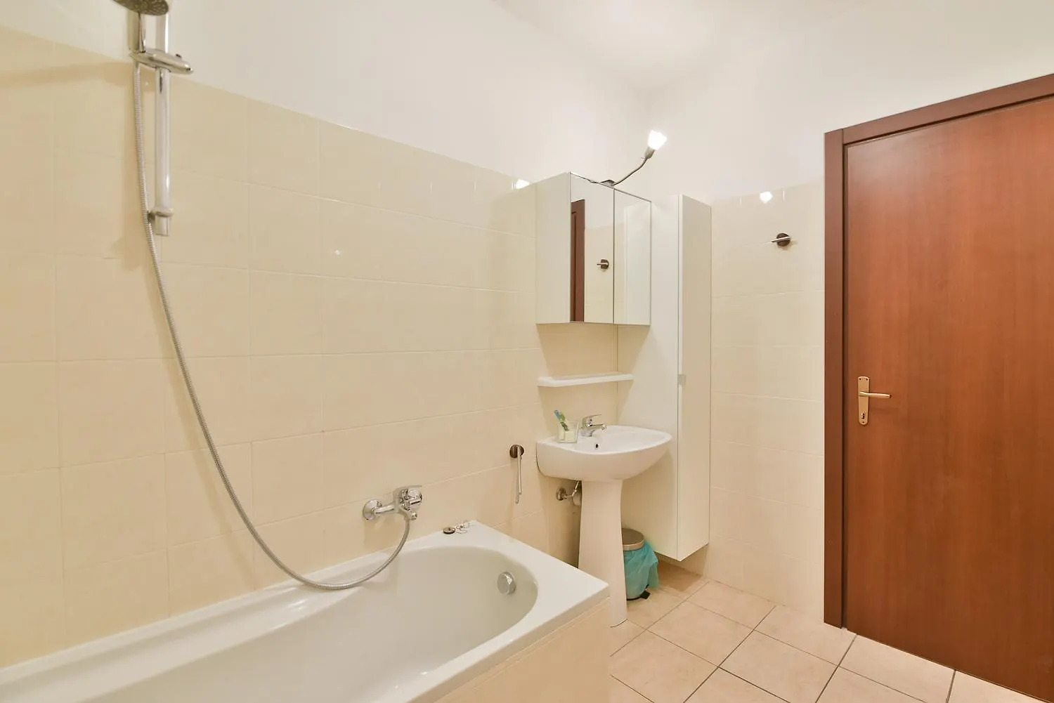 Appartement Voor 6 Personen, Aan Het Comomeer Acquaseria Apartment